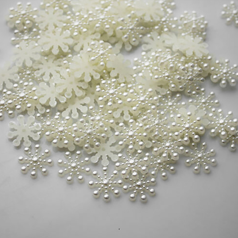Christmas Craft Embellishment - 100pcs White Pearl Resin Snowflake Flatbacks