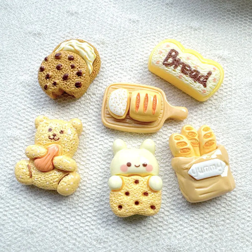 Kawaii Mini Resin Bear Shape B - огляд і ціна Christmas Craft Embellishment