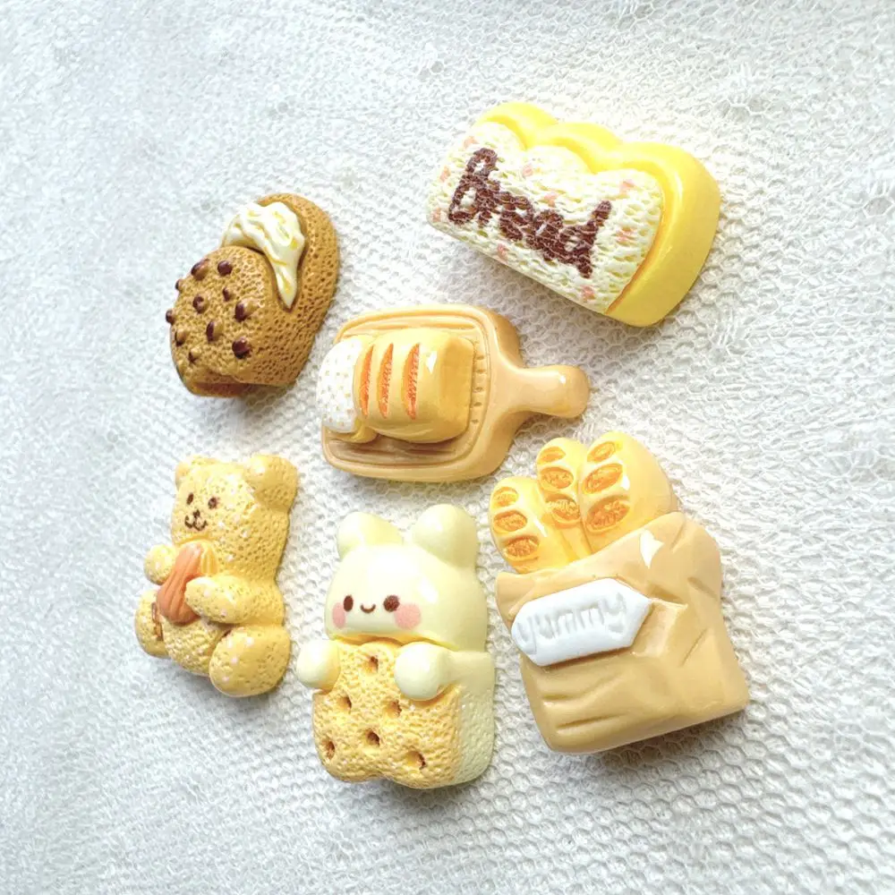 Kawaii Mini Resin Bear Shape B - огляд і ціна Christmas Craft Embellishment