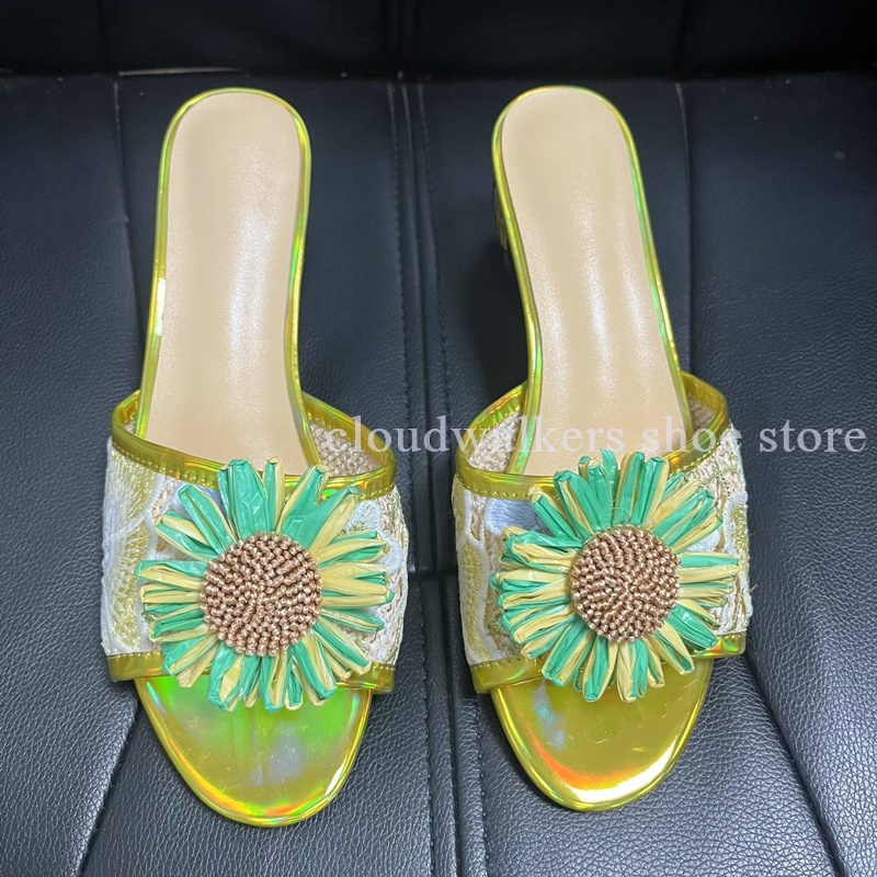 Iridescent Embroidery Upper Su - огляд і ціна Embroidery Embellishments