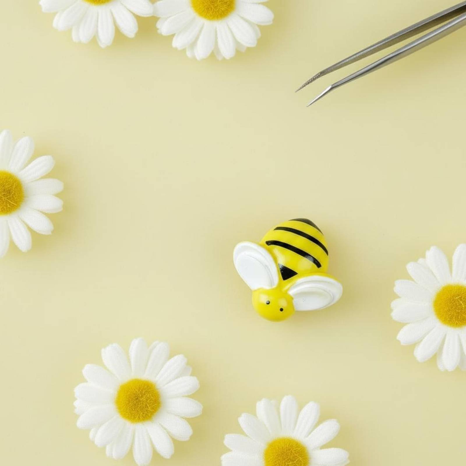 DIY Phone Case Embellishment D - огляд і ціна Craft Embellishments