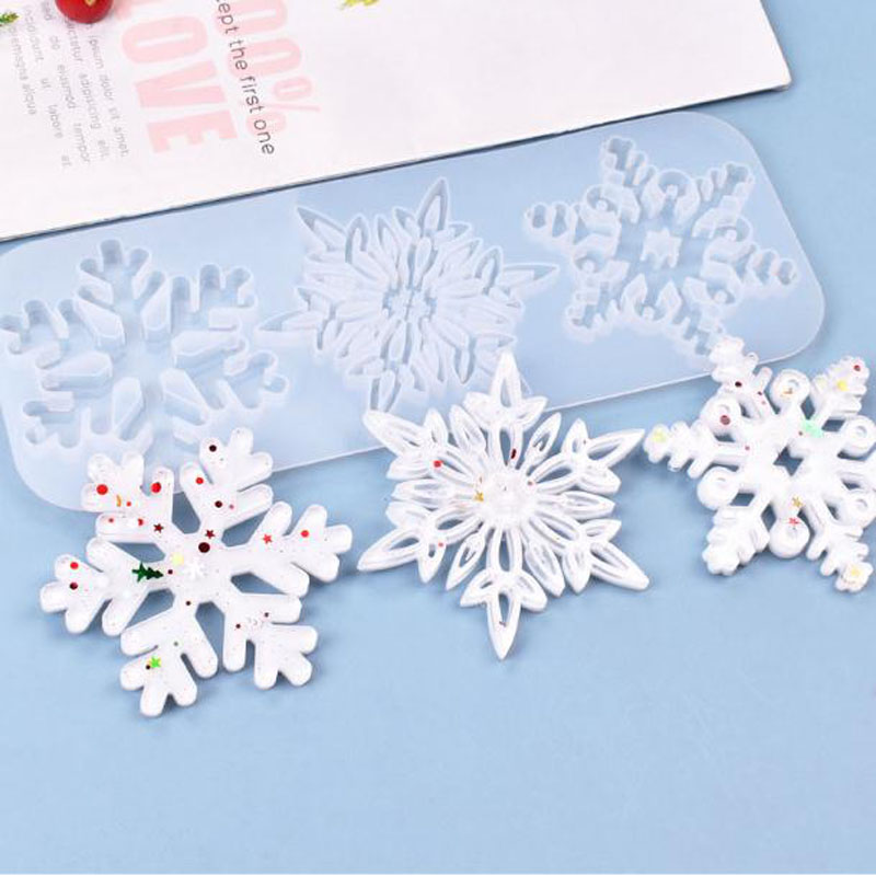 Christmas Hollow Snowflake Orn - огляд і ціна Christmas Craft Embellishment