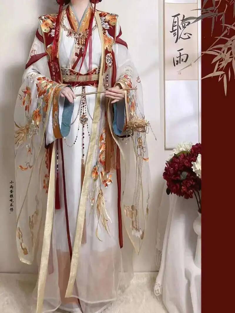 Ming Dynasty Hanfu Embroidery  - огляд і ціна Embroidery Craft